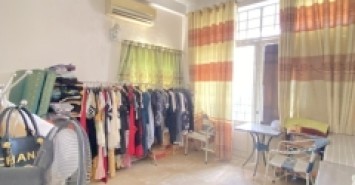 ♥ Mặt Tiền Lê Độ, 40m2, 4 tầng Kinh Doanh cực ngon 5.05 tỷ