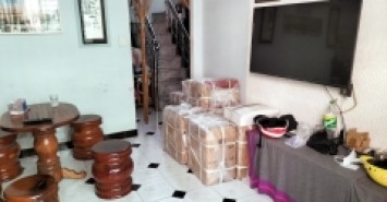 ♥ Nhà Lê Độ cách đường vài mét Kiệt 5m đang Kinh Doanh, 50m2, 3 Mê, 2.x