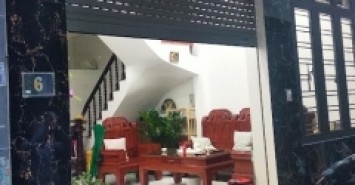 Chính chủ cần tiền gấp nhờ bán Lê Trọng Tấn, ngõ rộng lô góc, DT38m2 x 4 tầng, giá 3.8 tỷ.