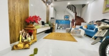 Chính chủ nhờ bán nhà mới kính koong, Lê Trọng Tấn thẳng tắp DT50m2, 5T, MT 4.1m, 4.6 tỷ.