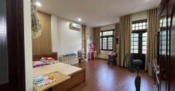 ♣ MT Lý Tự Trọng, gần TT Hành Chính, Kinh Doanh, 98m2, ngang 5.1m, 3 tầng cứng, 15.x tỷ
