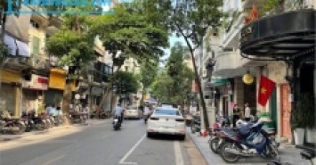 BÁN ĐẤT VÕNG THỊ, NGÕ THÔNG SÁT HỒ,  Ô TÔ 173M MẶT TIỀN KHỦNG LONG 13M CHỈ 47.4 TỶ (CÓ THỂ BÁN MỘT NỬA)
