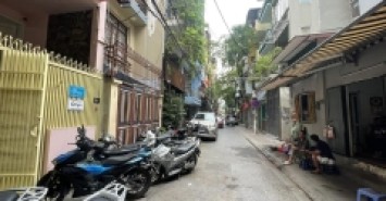 Trần Quốc Hoàn nhà phân lô vip mặt tiền 5,6m 5 tầng chỉ nhỉnh 12 tỷ khu vực dân trí cao an sinh đỉnh, ngõ ô tô sổ đẹp sẵn giao dịch.