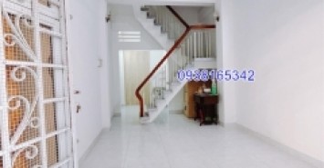 Nhà Phú Nhuận HXH Nguyễn Trọng Tuyển 4 Tầng  Dưới 6 Tỷ.