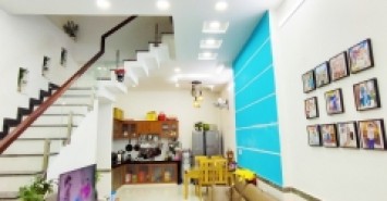 Bán nhà hẽm xe hơi, 2 Tầng, DT: 50m2, giá 4 tỷ, Tỉnh Lộ 43, Bình Chiểu, Thủ Đức.