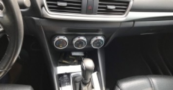 Chính Chủ gửi tin bán xe Mazda Mazda 3 Nguyễn Đức Cảnh, Phường Tương Mai, Quận Hoàng Mai, Hà Nội