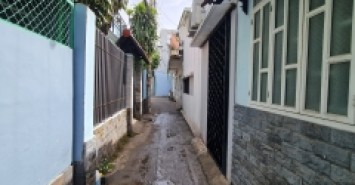 Bán nhà mới xây hẻm 1 sẹc đường Kha Vạn Cân, Gần Chợ Thủ Đức tp.Hồ Chí Minh