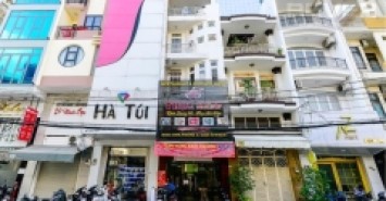 Bán nhà mặt phố Cầu Giấy, 7 tầng thang máy, MT khủng 6m,  2 mặt phố đang kinh doanh giá đầu tư