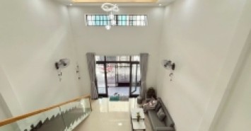 ♥ Kiệt 3.5m thẳng 30m ra MT Nguyễn Tri Phương, 65m2, Mê lửng mới đẹp, 4.65 tỷ