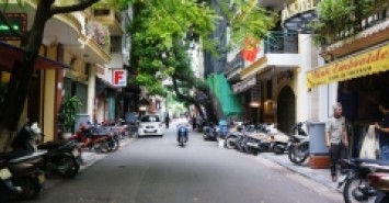 NHÀ PHAN VĂN TRƯỜNG TRUNG TÂM CẦU GIẤY - VỈA HÈ Ô TÔ TRÁNH - VĂN PHÒNG 8 TẦNG THANG MÁY - 66M2 GIÁ CHỈ 23 TỶ
