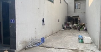 42M ĐẤT VUÔNG Ô TÔ NGỦ TRONG ĐẤT LONG BIÊN CHỈ NHỈNH 5 ĐỒNG