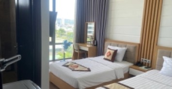 ♥ Khách Sạn MT đường 10.5m cạnh EuroVilla, 10 tầng, thu ~ 220tr/th