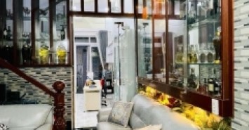 Cần Bán Gấp Nhà Mới Đẹp Lạc Long Quân, 4 tầng Hẻm Xe Hơi Thông, chỉ 10.5 tỷ