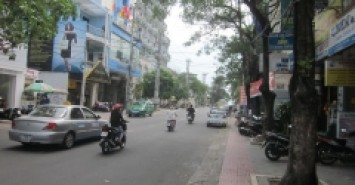 BÁN NHÀ DƯƠNG QUẢNG HÀM CẦU GIẤY - MẶT TIỀN RỘNG - Ô TÔ TRÁNH - 78M2 GIÁ CHÀO 14 TỶ.