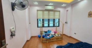 BÁN NHÀ NGUYỄN KHÁNH TOÀN CẦU GIẤY, 2 THOÁNG, KINH DOANH, ÔTÔ SÁT NHÀ, 45M2 GIÁ CHỈ 6TỶ