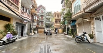 Bán LK quân đội ngõ 76 An dương, Yên phụ, 72m2, 5m tiền, 2 thoáng, ô tô , 11.x tỷ