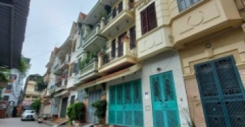BÁN NHÀ NGUYỄN VĂN CỪ -KINH DOANH MẶT TIỀN LỚN 6.5M -Ô TÔ VÀO NHÀ 75M2* GIÁ CHÀO 9.7 Tỷ. Lh:0934460104-0398056797(em Dung)