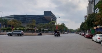 SIÊU PHẦM PHỐ MIÊU ĐẦM KINH DOANH, VỈA HÈ ĐÁ BÓNG, GIÁ 23 TỶ