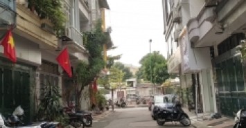 Bán Nhà mặt ngõ Thanh Xuân-Ô tô tránh-KD Sầm uất-Ngõ Thông-Cách Phố 30m-Giá 6 tỷ hơn