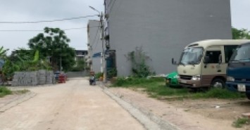 Bán 70 m2 đất thuộc thôn Đại Tự xã Kim chung huyện Hoài Đức Hà Nội 
ngõ oto tải tránh nhau giá chỉ 3,5 tỷ
