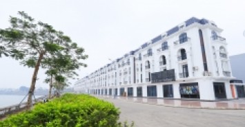 Mở bán những lô biệt thự đẹp nhất dự án KaLong Royal Riverside City Móng Cái giá chỉ 31tr/m2,sẵn sổ đỏ. Liên hệ ngay: 0914582293 xem thực tế dự án
