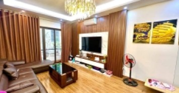 Dương Quảng Hàm Cầu Giấy 60m x 5T chỉ 6.95 tỷ, nhà đẹp ở luôn