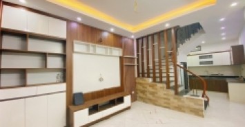Bán nhà ngõ 79 Cầu Giấy 4 tầng, 32m, 4 ngủ. Giá nhỉnh 3 tỷ.