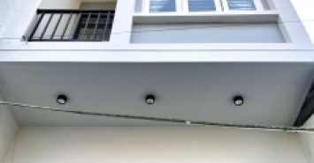 Bán nhà mới 45m x 3.5 tầng có sân cổng riêng GIÁ chỉ 2.68 tỉ tại Nam Pháp - Lạch Tray