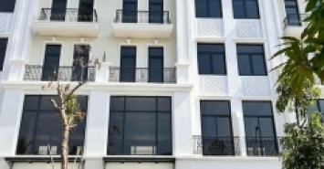 Kẹt tiền bán nhanh nhà phố liền kề 235m2 sàn Vinhomes Grand Park 12 tỷ