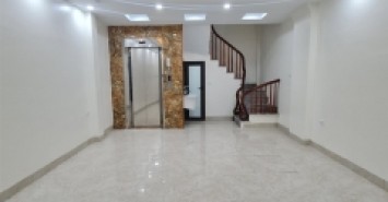B.Á.N nhà ngõ 93 Hoàng Văn Thái 45m2 6 tầng Thang Máy, 6.9 tỷ