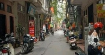 Bán nhà phân lô Cầu Giấy - Trần Quốc Hoàn - Ô tô - Vỉa hè - KD sầm uất - MT 4m - 42m - Nhỉnh 7 tỷ