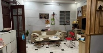 NHÀ DỊCH VỌNG - DÂN XÂY BỀN ĐẸP. MỘT NHÀ RA PHỐ - 48M2, 5.9 TỶ