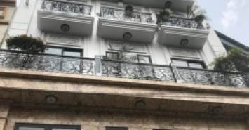 10tỷ 7 CCMN Phạm Văn Đồng 67,2m2 DT 900triệu.năm 6 tầng TM đường thông