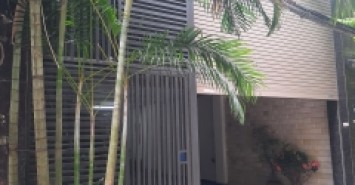 BÁN NHÀ NGÕ 19 LIỄU GIAI 62M2, 5 TẦNG, 12.5 TỶ - NHÀ ĐẸP, Ô TÔ, PHÂN LÔ CÁN BỘ