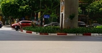 Bán nhà Hoàng Cầu hàng xóm Quận Uỷ Đống Đa, Ô tô vào nhà 4T, Mt 5m, Giá nhỉnh 5 tỷ.