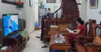 Bán nhà riêng Cổ Nhuế 2 ô tô đường thông 42m2, 5 tầng 4.3 tỷ