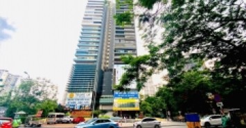 Hàng hiếm, Hei Tower Ngụy Như Kon Tum tầng đẹp - 3Pn - 130m2 giá 5 tỷ SĐCC
