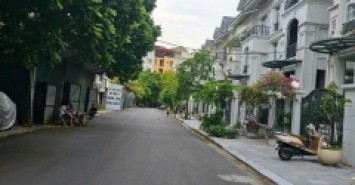 Bán nhà phân lô VÕ CHÍ CÔNG PHÂN LÔ Ô TÔ TRÁNH - THANG MÁY NHẬP KHẨU ~50M2 5 TẦNG MT 5M8 GIÁ 14 TỶ 2