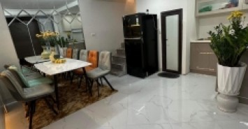 NHÀ MẶT NGÕ TẠI THỊNH QUANG. NHÀ ĐẸP LONG LANH LẤP LÁNH VỚI THIẾT KẾ 5 TẦNG; 24M2 CÓ GIÁ 3,85 TỶ.