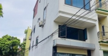 3.95 TỶ SỞ HỮU NHÀ 2 MẶT TIỀN Ô TÔ TRÁNH ĐỖ Ở VIEW HỒ CÔNG VIÊN 4 TẦNG CỰC HIẾM
