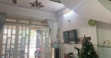 Bán nhà Mặt Tiền Gò Vấp, 48m2, 3 Tầng. Lê Đức Thọ, chỉ 5. tỷ.