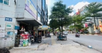 TRUNG TÂM CẦU GIẤY, NHÀ NGÕ 35 TRẦN THÁI TÔNG  Ô TÔ THÔNG THOÁNG - GẦN PHỐ - SỔ VUÔNG. 45m, 5.6 tỷ