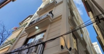 Bán nhà Chợ Vẽ Đông Ngạc, Từ Liêm, Lô Góc Sát Bãi Gửi Ô Tô 42m2, 6 Tầng, MT 5m 4.2 Tỷ.