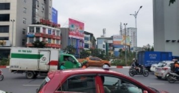 Bán nhà mặt phố trung tâm quận Thanh Xuân, 2 mặt tiền 5m. Giá 2.1 tỷ
