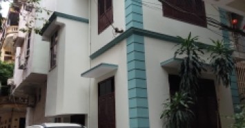 BÁN NHANH CĂN NHÀ GÂN HỌC VIỆN TÀI CHÍNH - BẮC TỪ LIÊM - PHỐ LÊ VĂN HIẾN , 5TẦNG ,DT53M2 -MT5.5 - Gía  6,7 TỶ