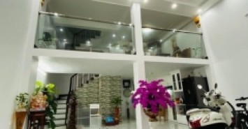Bán nhà 211 Khương Trung 52m x 6 tầng, gần phố, gần hô
