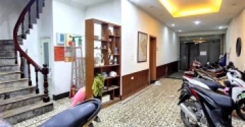 Bán Nhà Phố Trần Duy Hưng Quận Cầu Giấy. 110m Xây 6 Tầng Mặt Tiền 8m Nhỉnh 19 Tỷ. Cam Kết Ảnh Thật Mô Tả Chính Xác. Chủ Cần Bán Nhanh Để Lo Việc Gia Đình. 1146
