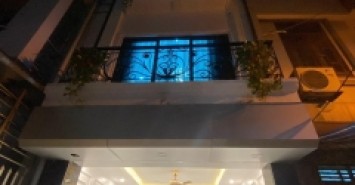 Bán nhà ngõ 1 Thanh Xuân 30m x 5 tầng, mt: 3.7m