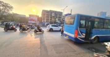 Bán Nhà, Mặt Phố Vip  Giải Phóng 115m x  3 tầng. Giá 13.7 tỷ.