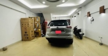 Hơn 15 tỷ, Phân Lô Vip Phố Thái Hà, Gara Ô tô, 63m x  5T, Mt  6.6m.